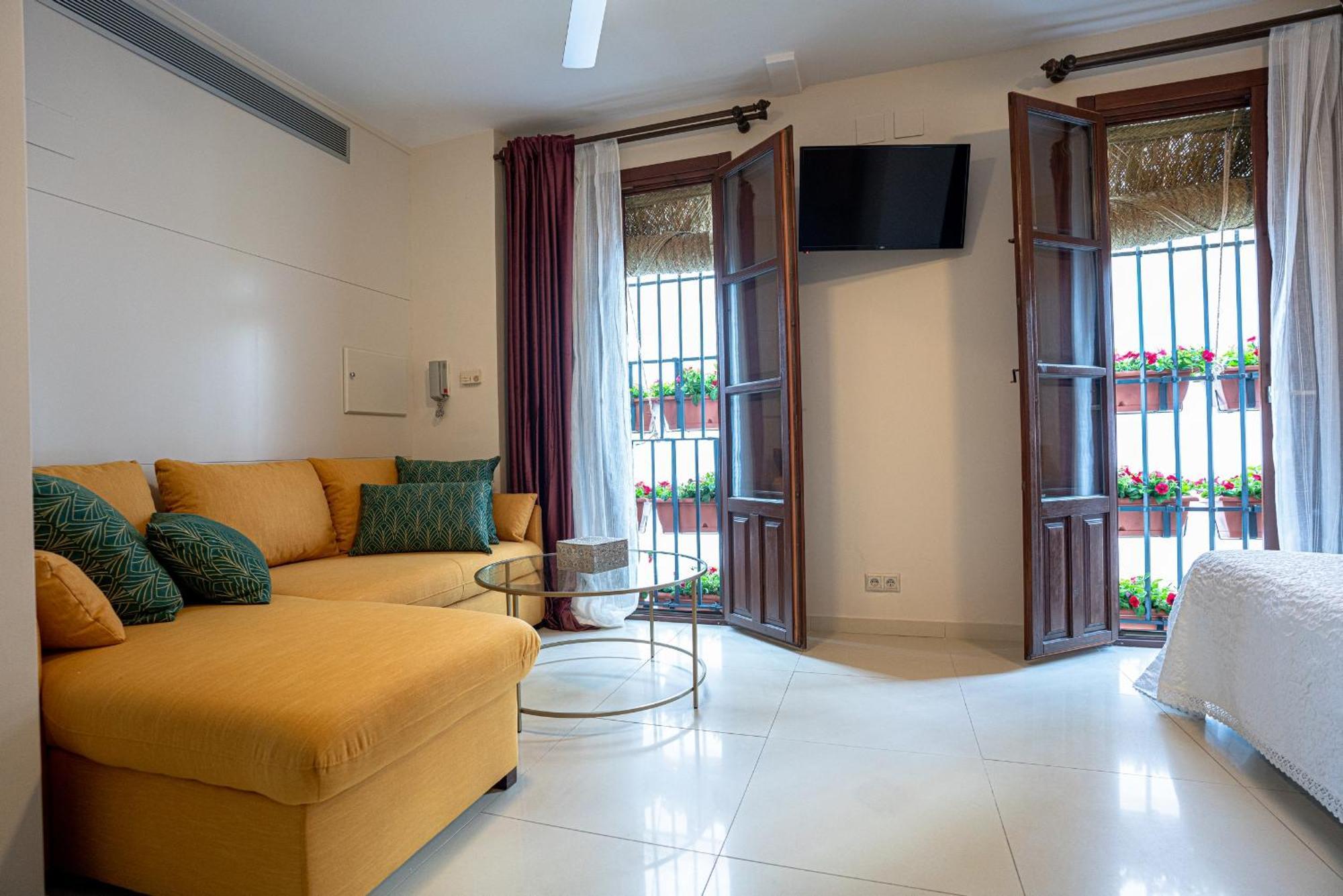 Casa La Mezquita Con Parking Gratis Villa กอร์โดบา ภายนอก รูปภาพ