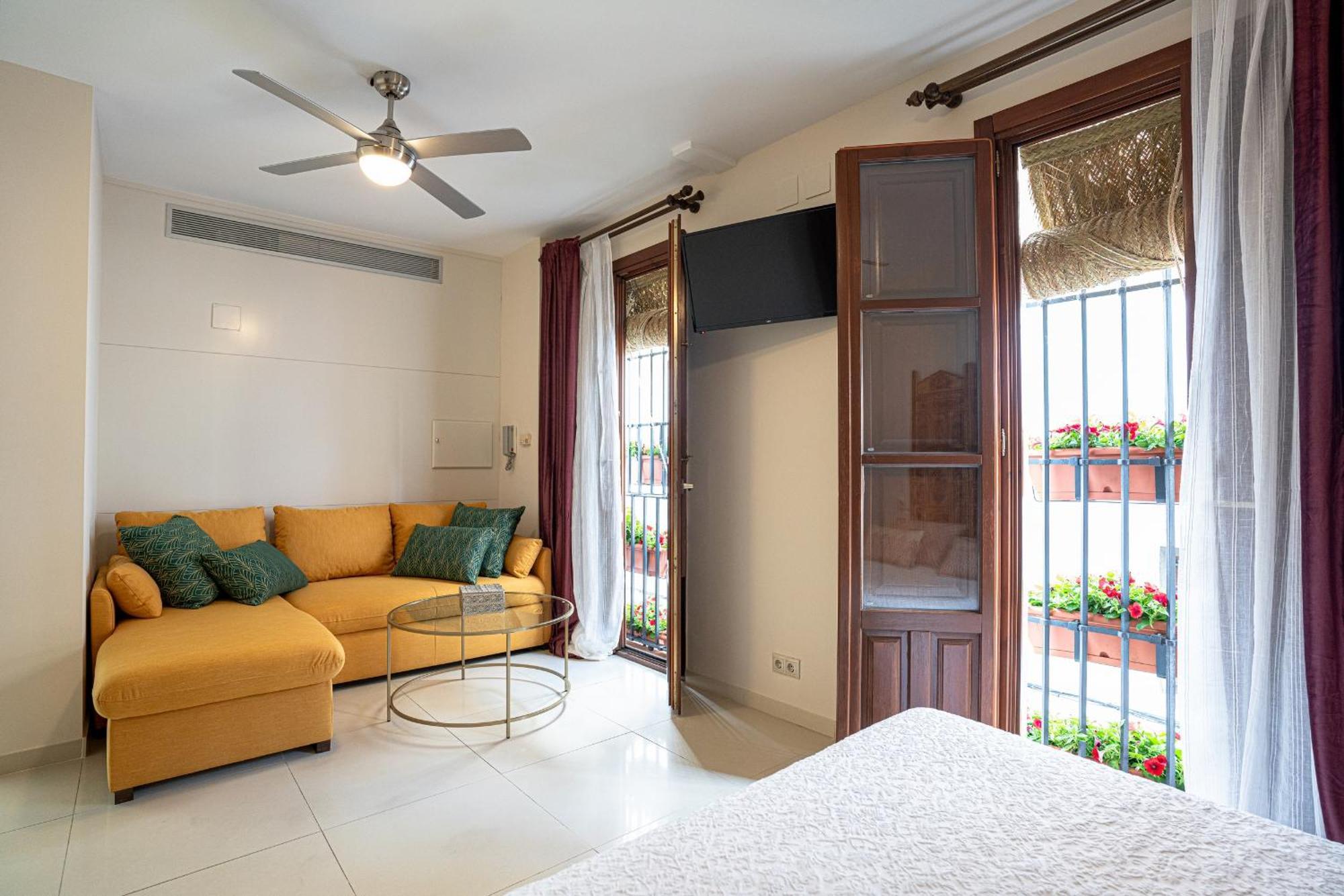 Casa La Mezquita Con Parking Gratis Villa กอร์โดบา ภายนอก รูปภาพ